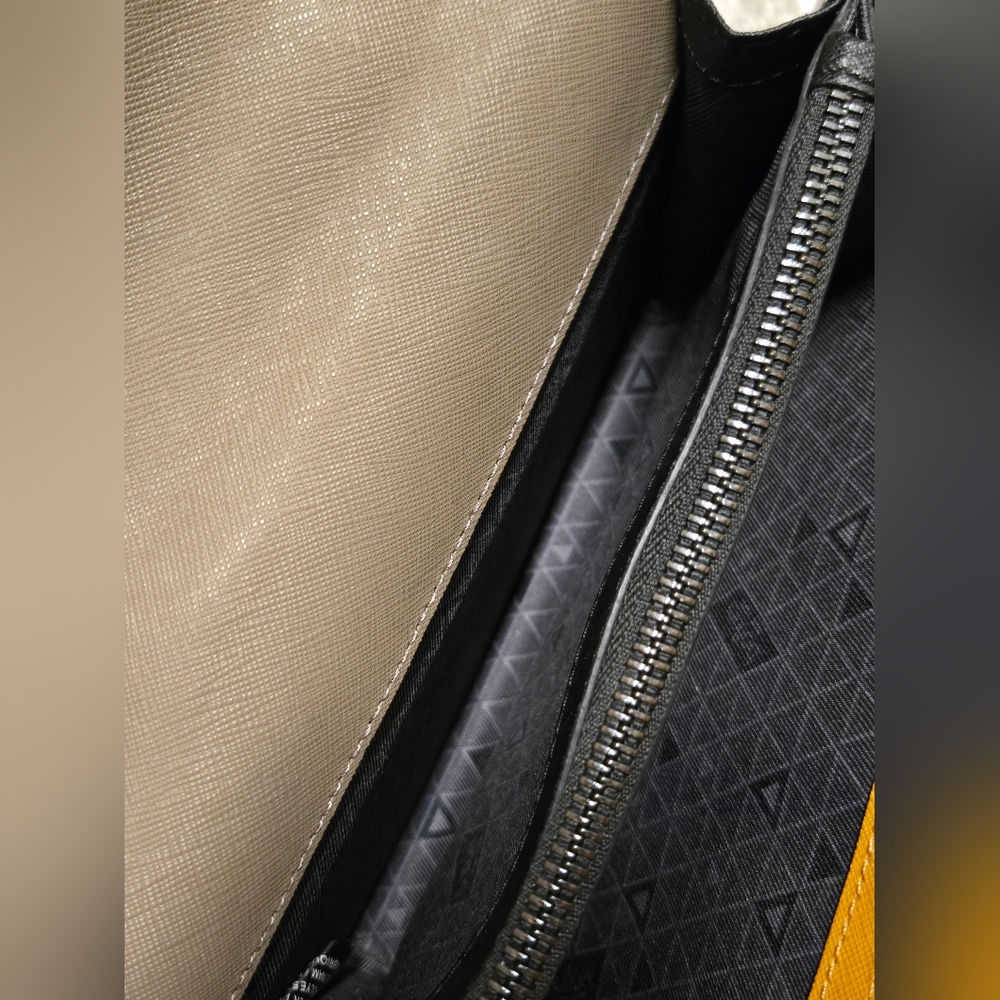 Botkier Handbag - Picture 10 of 15